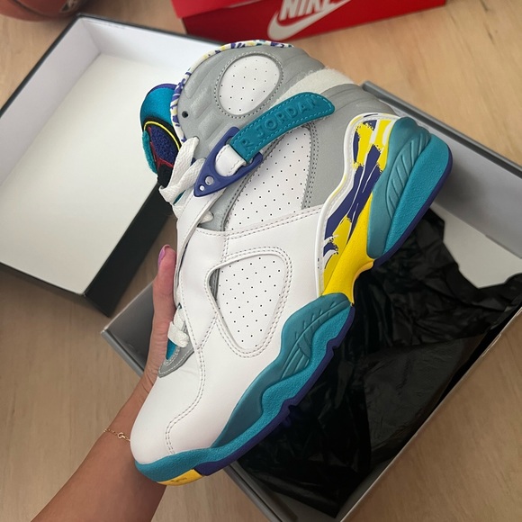 Jordan 8 (W) - Picture 4 of 10